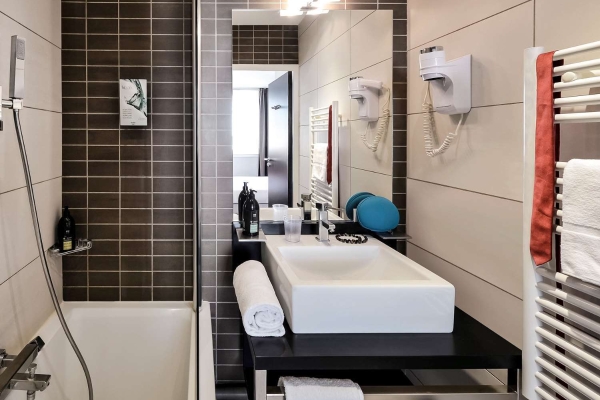 Hotel Hipark by Adagio Grenoble